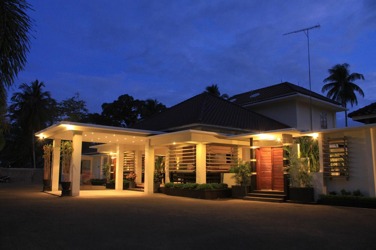 Sunrise Resort Batukaras Exterior foto